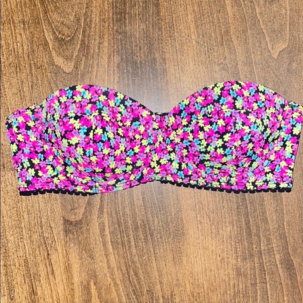 LA Hearts underwire bikini top